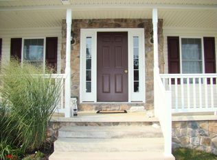 1724 Bell Ave, Chambersburg, PA 17202