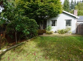 8024 NE 145th St, Kenmore, WA 98028