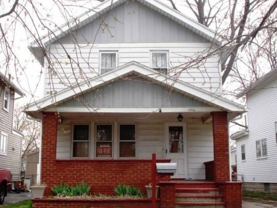 1st image of 1016 Wright Ave