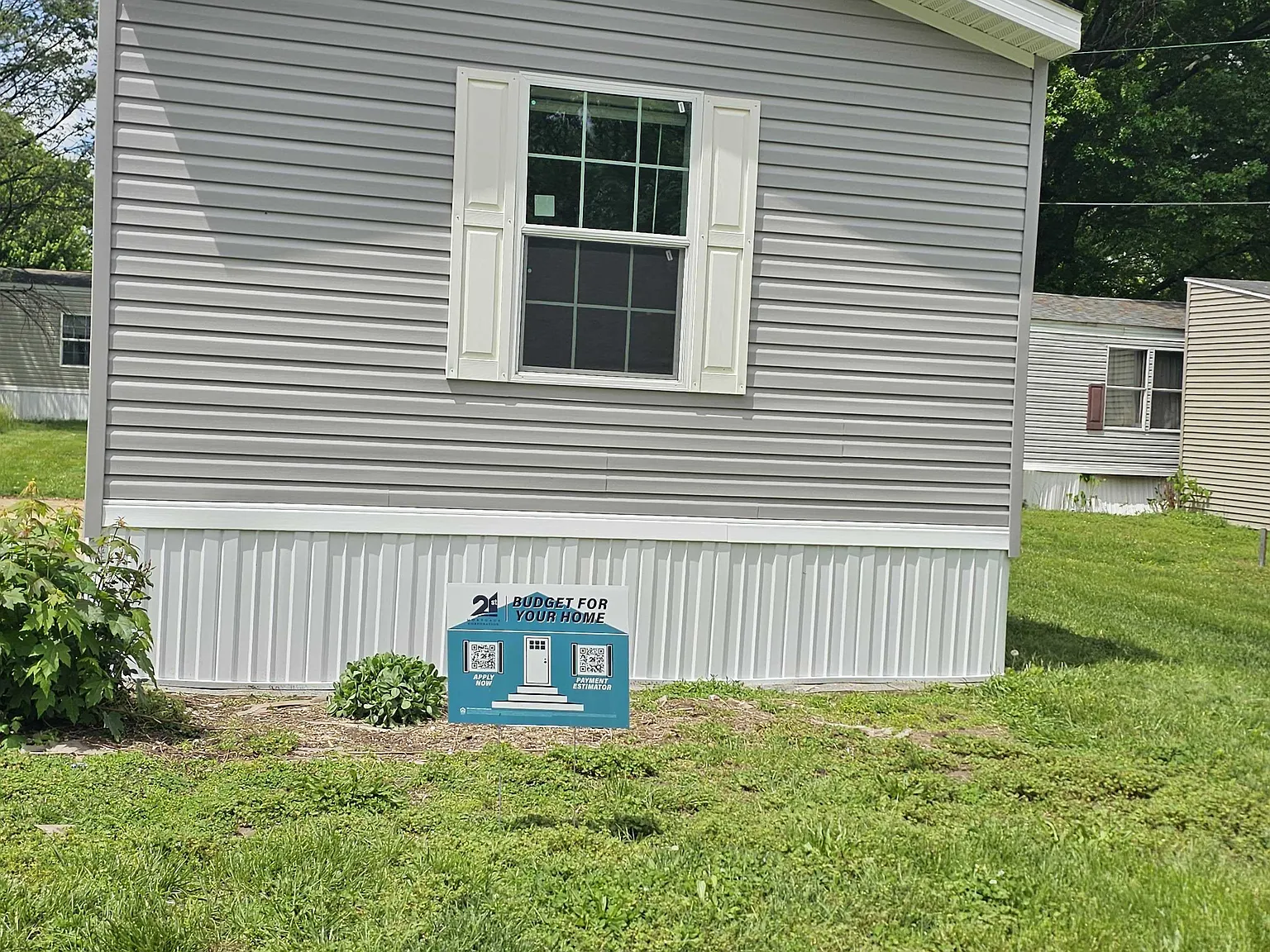 3 bed, 900 sqft, $1,018 — Photo 3