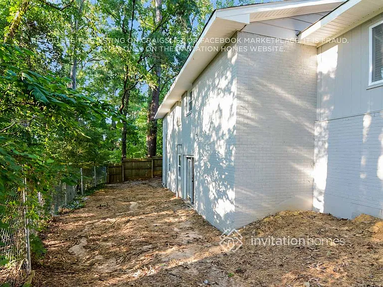 206 Park Ave — Photo 25