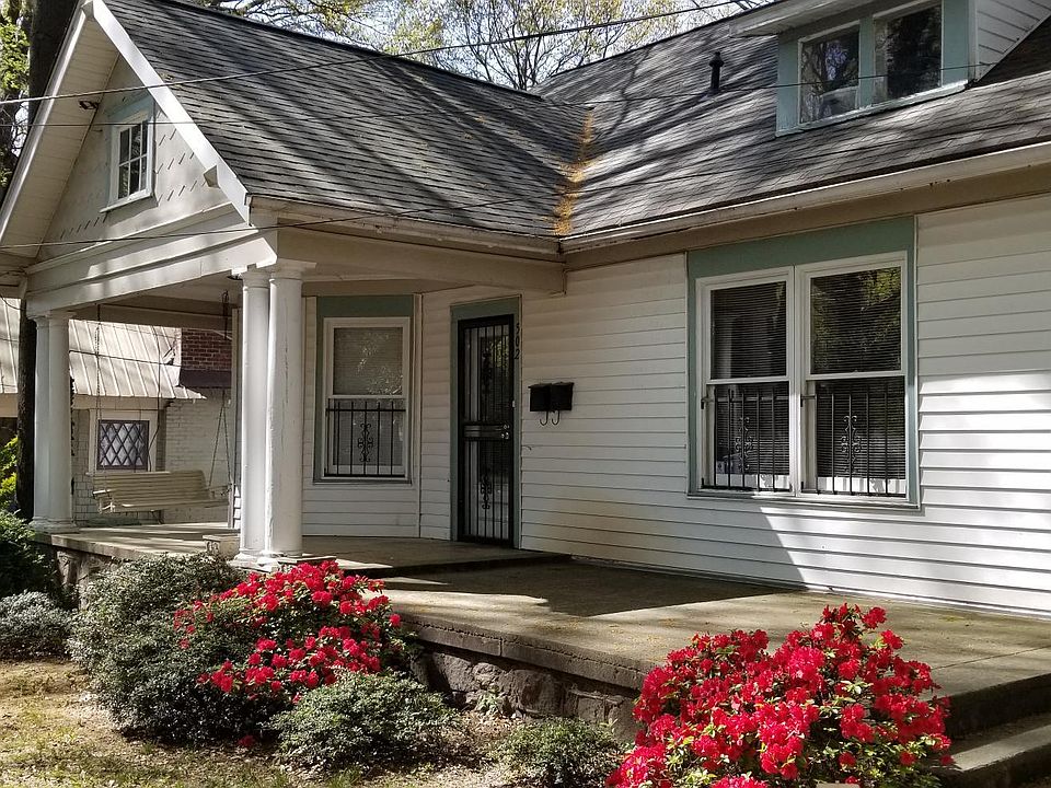 Front of duplex