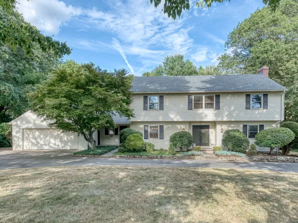109 Bittersweet Hill, Wethersfield, CT 06109