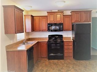 241 C St, Dickinson, ND 58601