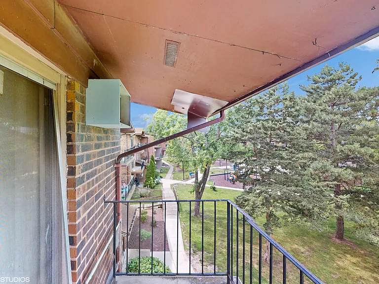 2432 Waterbury Dr #104 — Photo 8