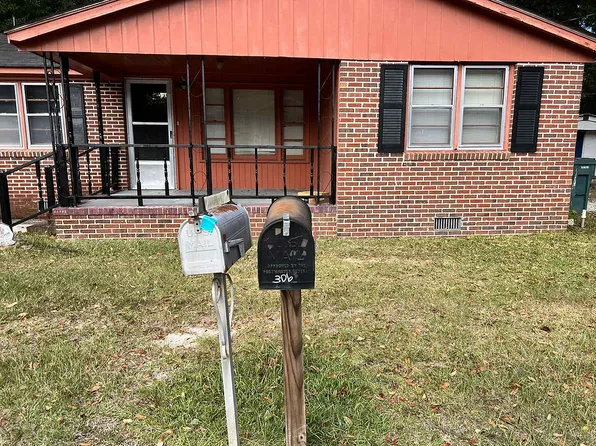 305 Leroy Bethea Rd, Mullins, SC 29574