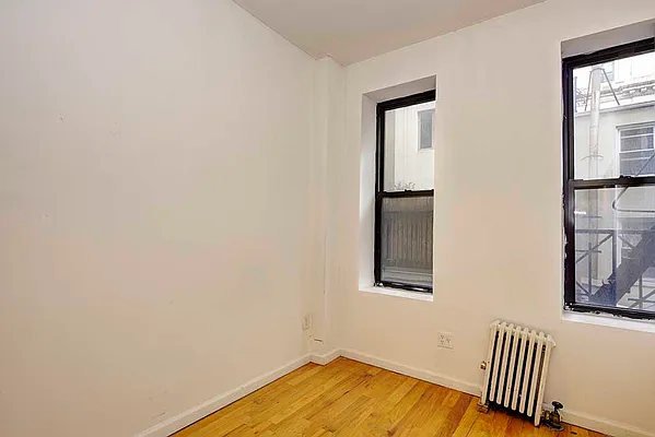 Rented by REAL New York | media 30