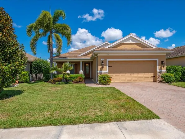 3557 Canopy CIR, NAPLES, FL 34120