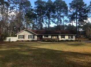 4 Northlake Dr, Statesboro, GA 30458