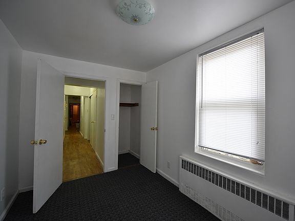 3rd image of 2704 Ditmars Blvd #2