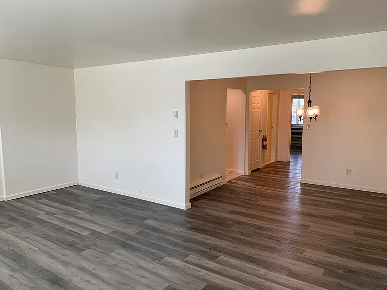 60-66 Hawthorne Ave #60-D — Photo 2