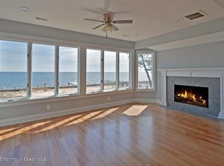 8 Point Rd, Waretown, NJ 08758