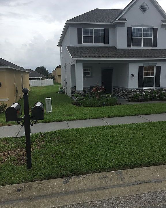 1st image of 717 Franklin Ct