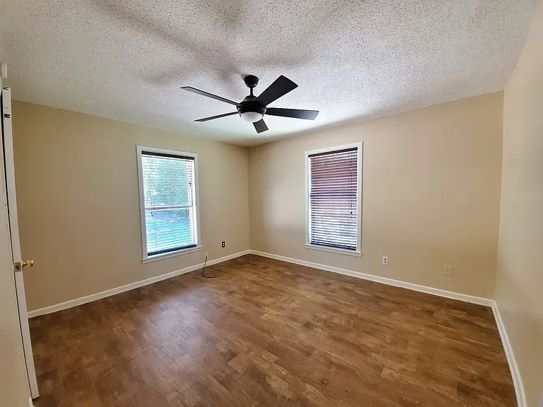 2340 Gish Ln — Photo 18