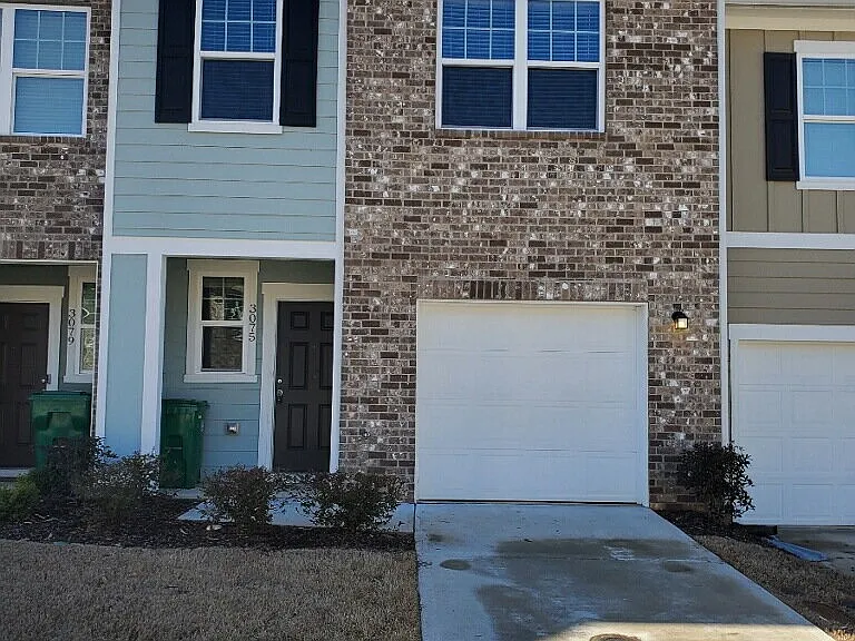 3075 Tarian Way — Photo 1