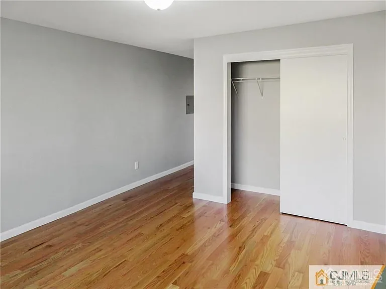 13 Lake Ave #5A — Photo 10