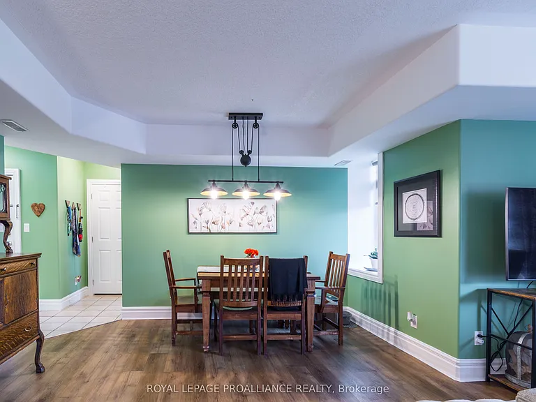 145 Farley Ave #103 — Photo 6