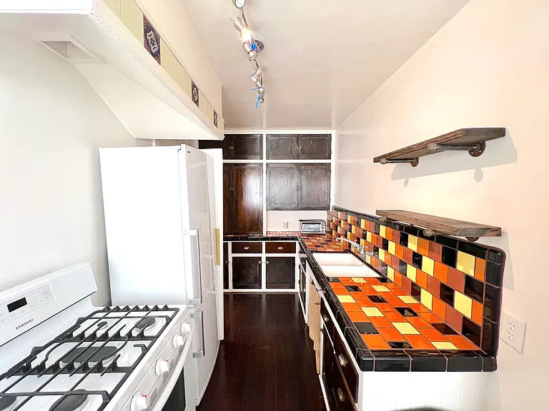 2023 Vista Del Mar St #1 — Photo 9