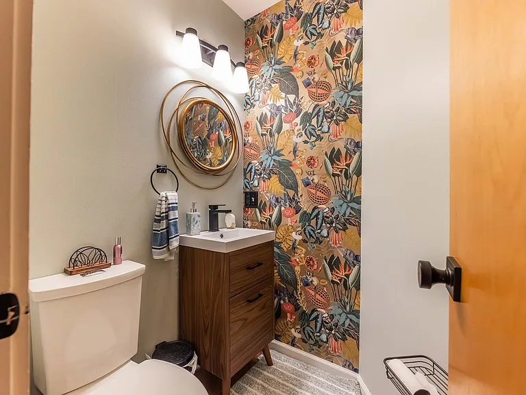1060 N Hermitage Ave #3 — Photo 10