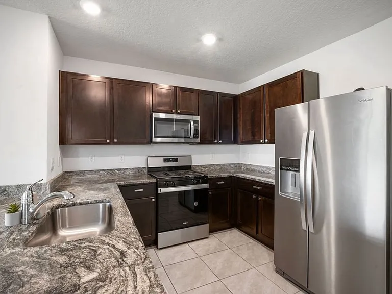 35694 Sunflower Hill Dr — Photo 7