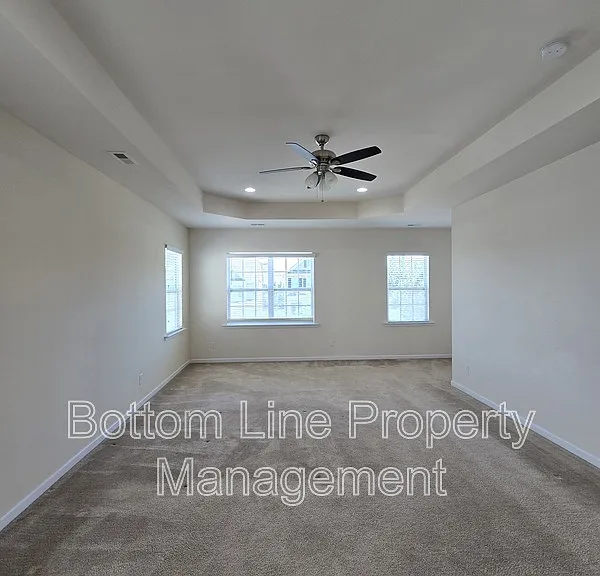 10708 Sky Chase Ave NW — Photo 39