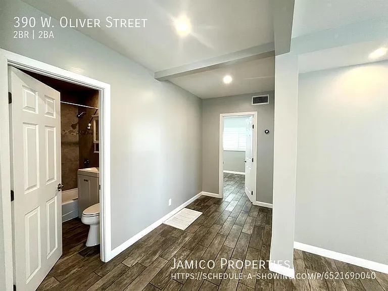 390 W Oliver St — Photo 13
