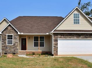 835 W River Grove Cir, Roebuck, SC 29376