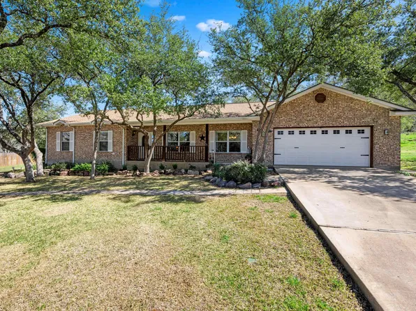 307 Olas Ln, Kingsland, TX 78639
