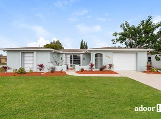 3207 Salisbury Dr, Holiday, FL 34691