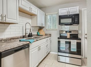 Tree Hills Apartments, Jacksonville, FL 32211