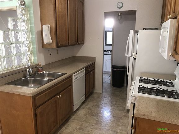 3rd image of 4468 Marlborough Ave Unit 7
