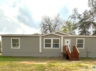 4051 Sutherland Springs Rd, Seguin, TX 78155