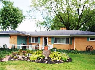 9634 Mintwood Rd, Centerville, OH 45458