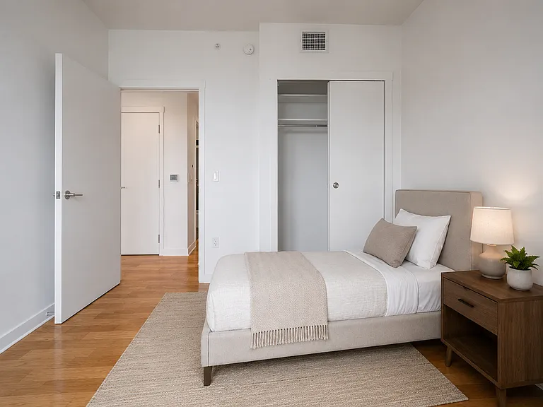 1688 Pine St #W10002 — Photo 11