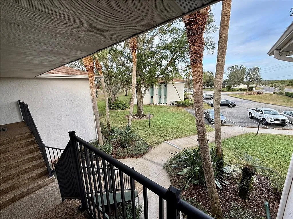 2 bed, 2.0 bath, 1098 sqft, $1,400 — Photo 4