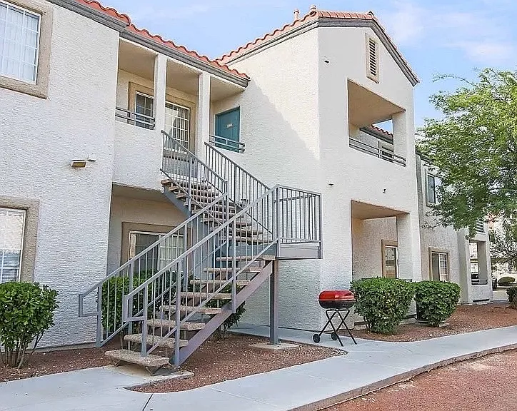 3318 N Decatur Blvd #2146 — Photo 2