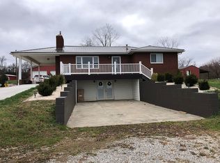 2602 Cottageville Rd, Cottageville, WV 25239