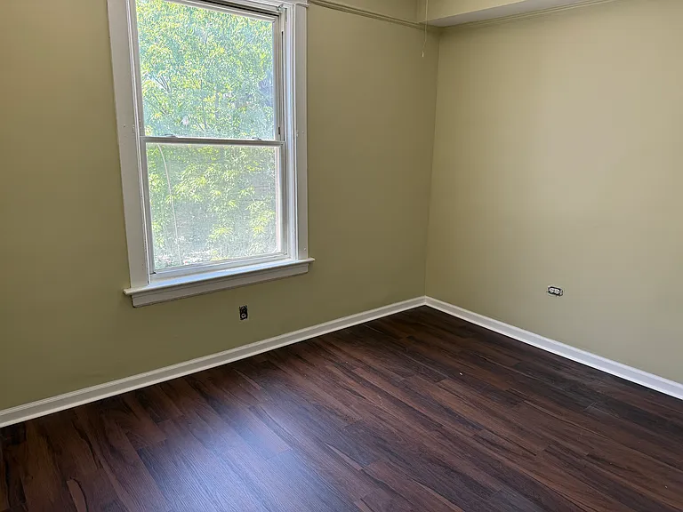 6556 S Rhodes Ave — Photo 18