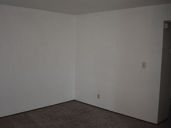 4th image of 506 Dave Brubeck Way Unit 3