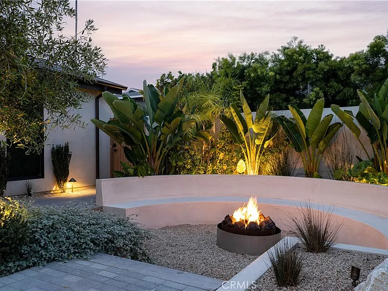 2703 Via Montecito — Photo 45