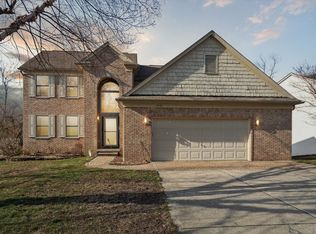 2242 Silver Maple Ln, Orion, MI