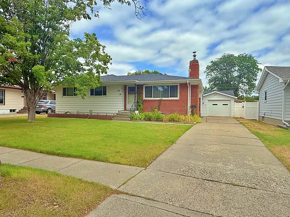 131 S Santa Fe Dr, Billings, MT 59102