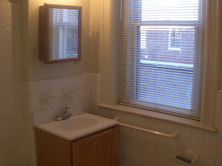 1 3rd St NE #8 — Photo 6