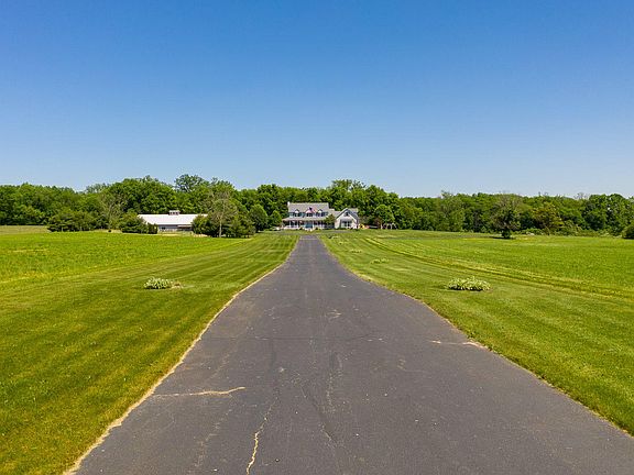 2nd image of 60550 County Road 101