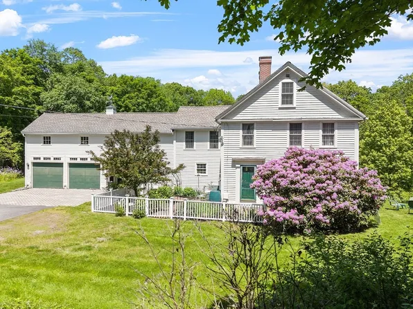 34 Fletcher Ln, Littleton, MA 01460