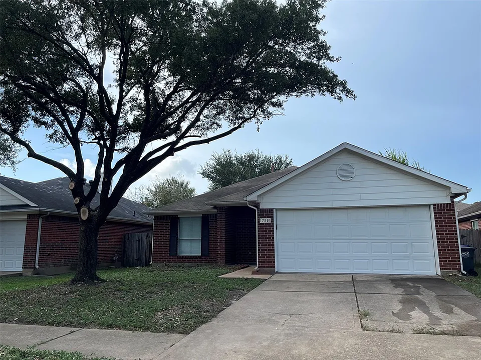 17314 Glenmorris Dr