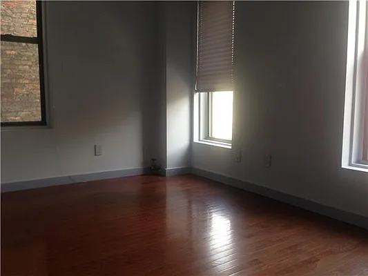Rented by Platinum Forbes Global Properties | media 16