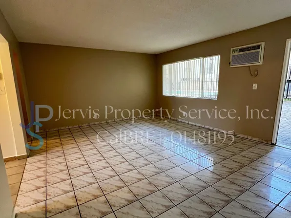 8700-8710 Rosecrans Ave, 8700-8710 Rosecrans Ave #102, Paramount, CA 90723