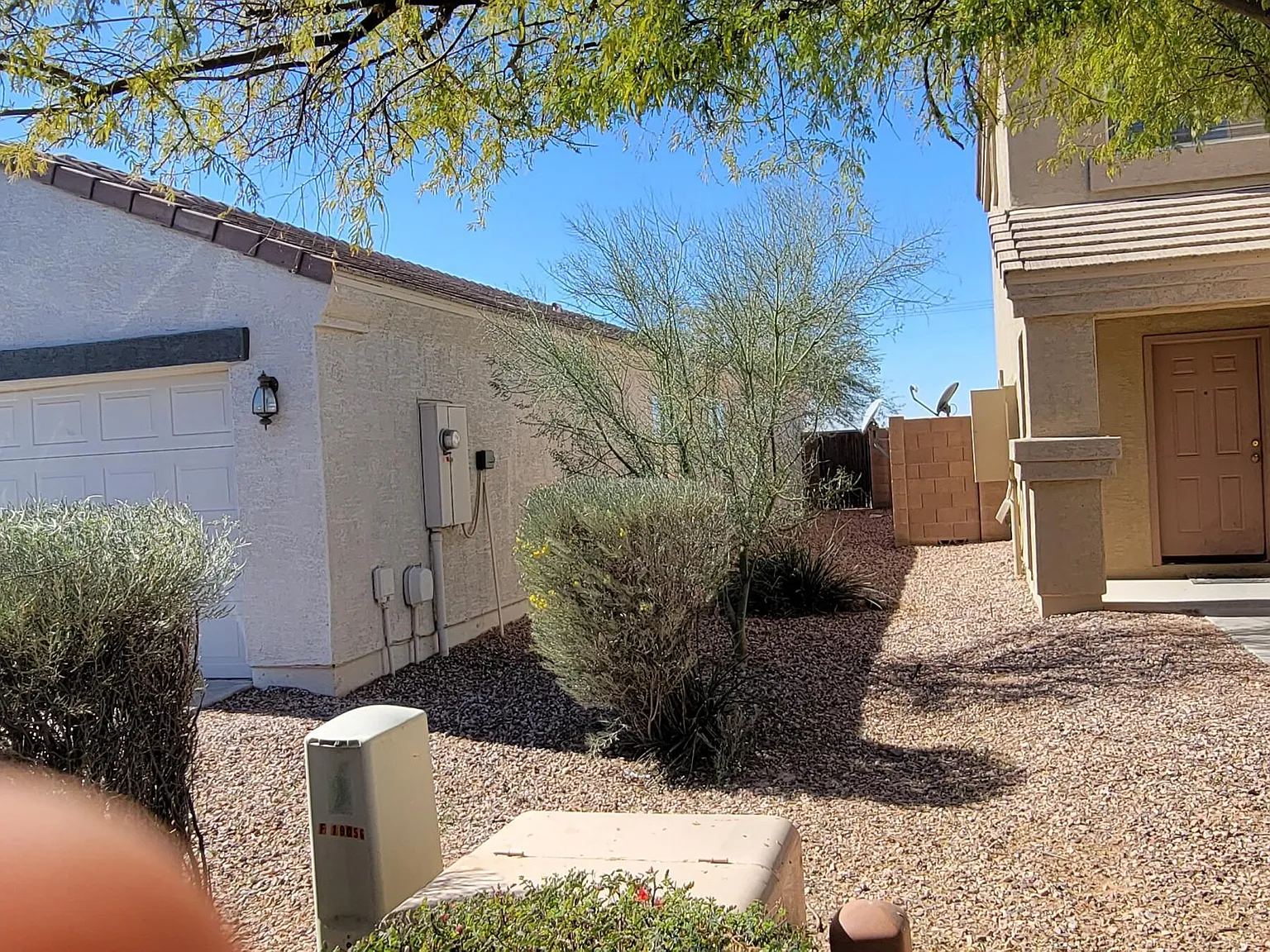 3 bed, 2.0 bath, 1370 sqft, $1,595 — Photo 2