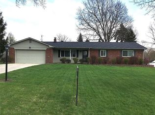 3021 Santiago Dr, Greenwood, IN 46143